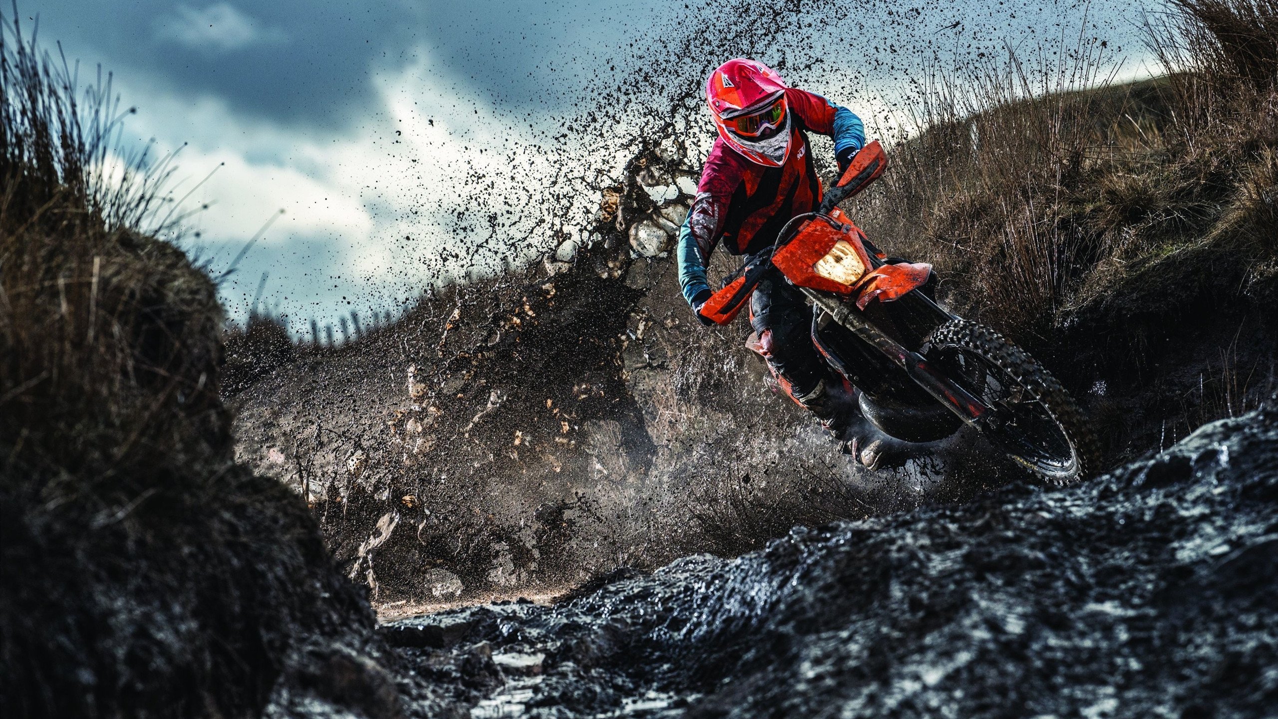 WRC节能环保：绿色科技在拉力赛中的应用，wrc拉力赛百度百科